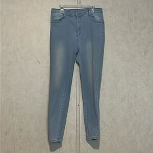 Women's denim blue jeans